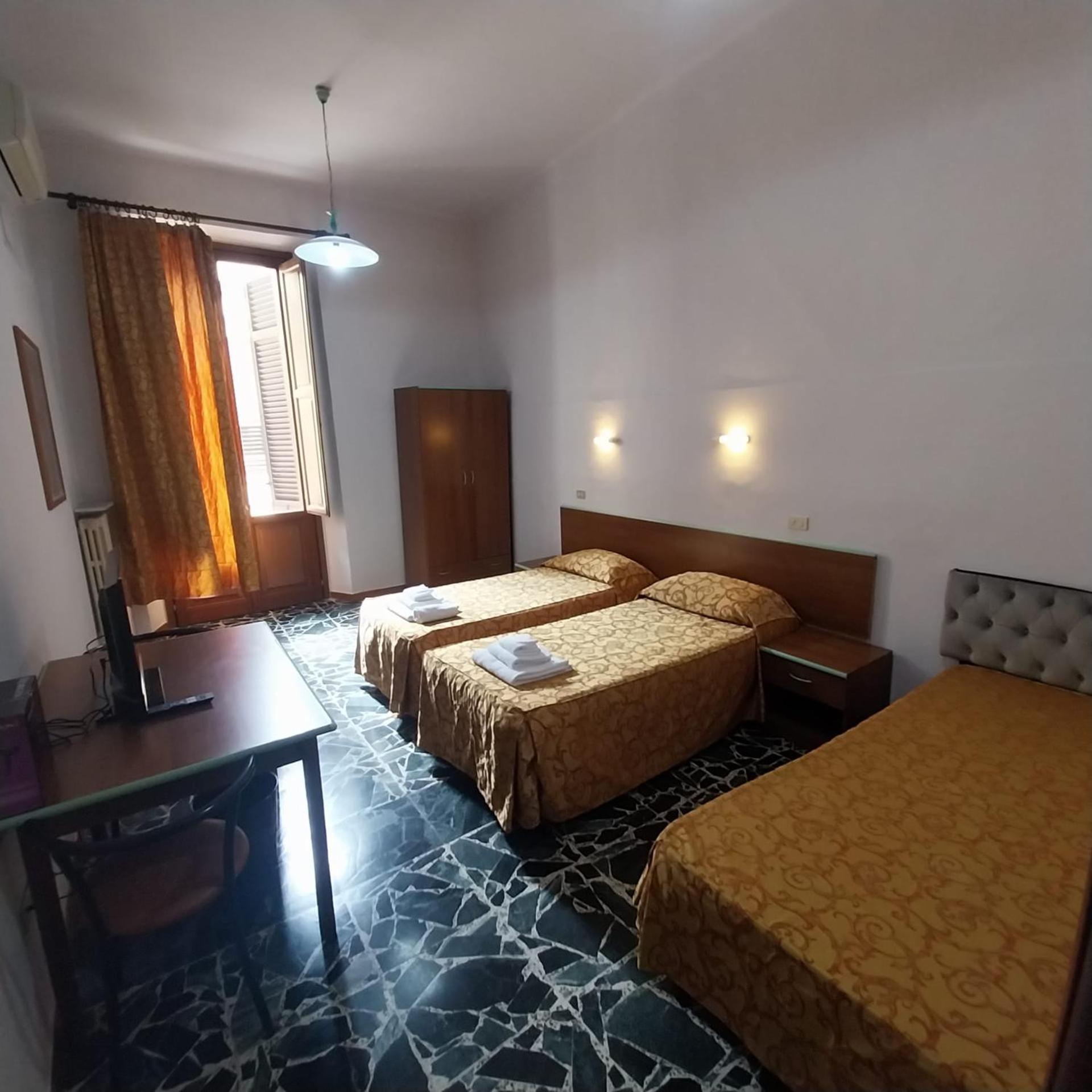 Montreal Hotel Firenze